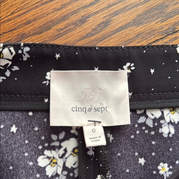 Cinq a Sept Women’s Floral Suit Jacket 4 and Pant 0 Coordinated Set - Picture 6 of 7